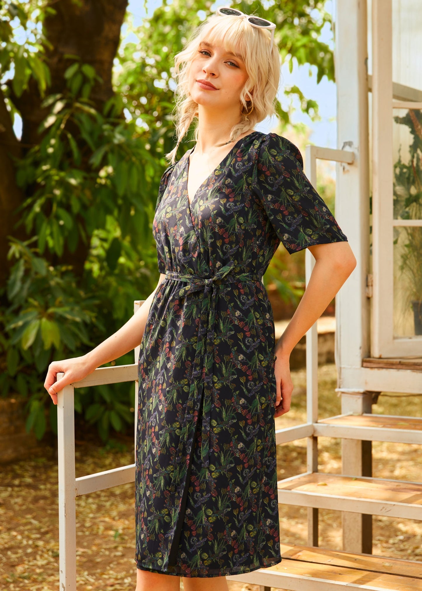 The Sunday Soir¨¦e Faux Wrap Dress